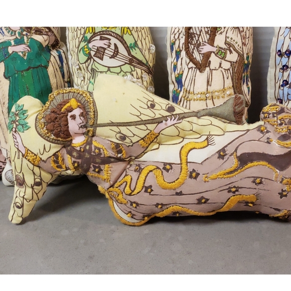 Vintage Lot Set Of 10 Cut And Sew Handpainted Embellished Soft Sculpture Angels - Picture 5 of 16